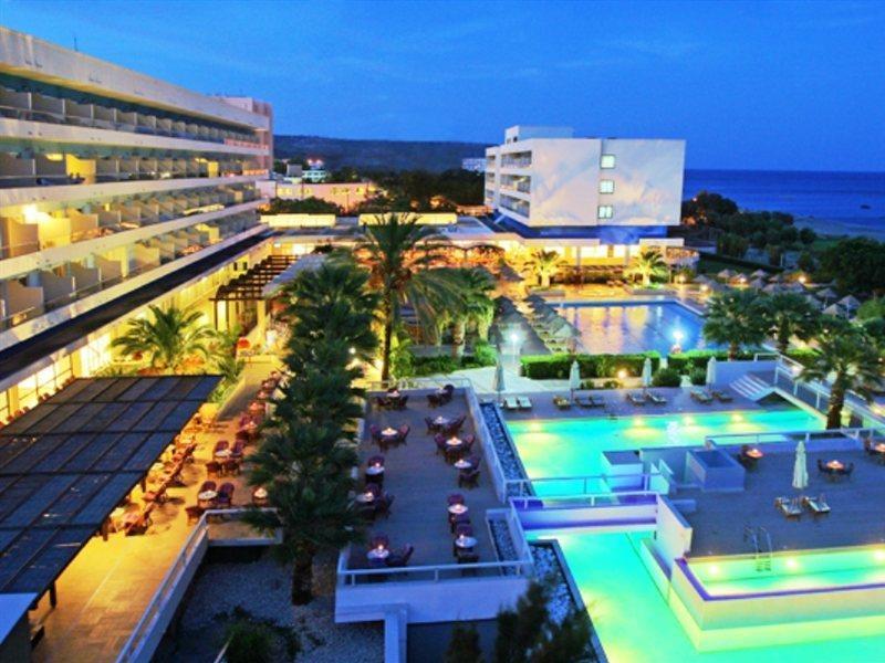 Blue Sea Resort 4*